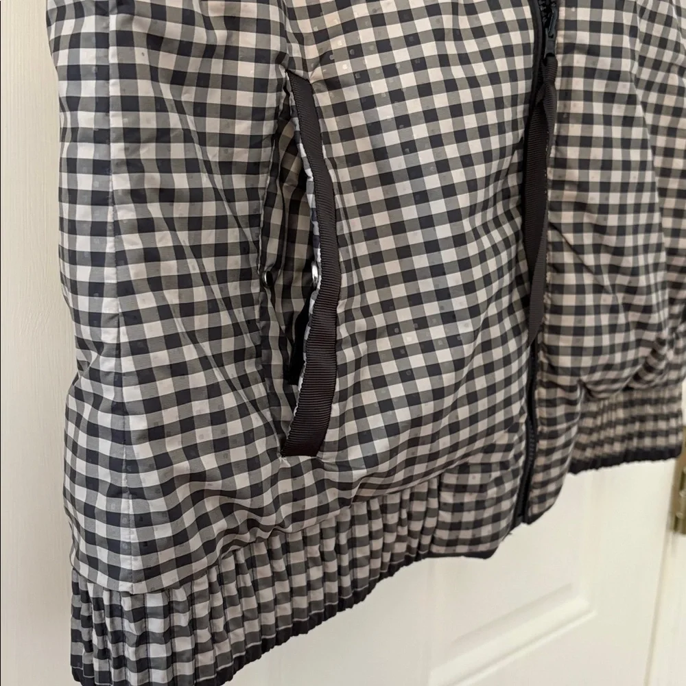 RARE Lululemon Chilly Chill reversible puffer vest with hood black gingham 6